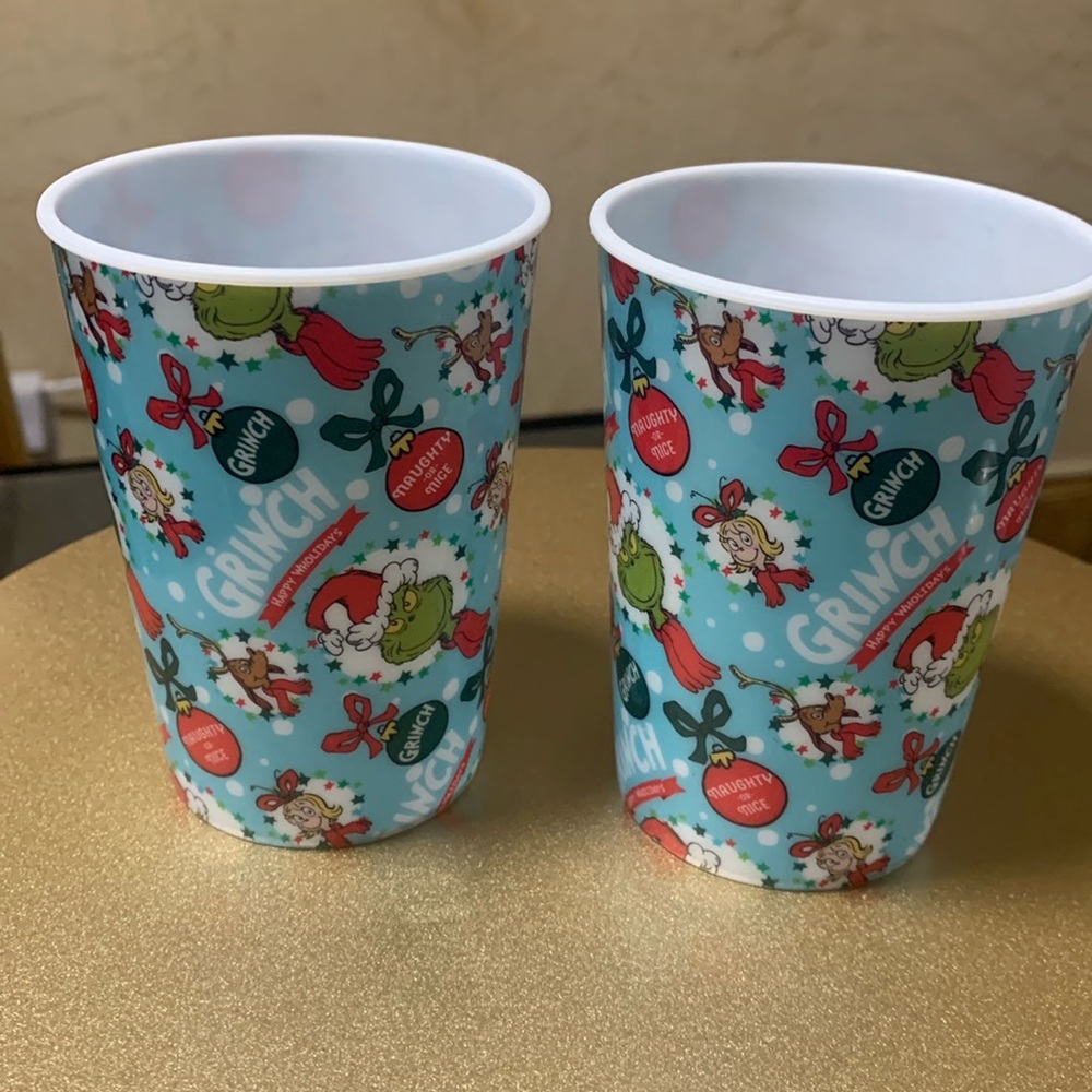 NWOT. Two 2021 Grinch Cindy Lou Who plastic cups 10 oz